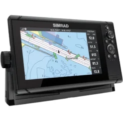 Simrad Cruise-9, ROW Base Chart, 83/200 XDCR 8 Simrad Cruise-9, ROW Base Chart, 83/200 XDCR -Darts Verkäufe 000 15000 001 4