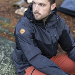 Pinewood Finnveden Hybrid Extreme Jacket Black/D.Anthracite 6 Pinewood Finnveden Hybrid Extreme Jacket Black/D.Anthracite -Darts Verkäufe 1 53000407005r 3
